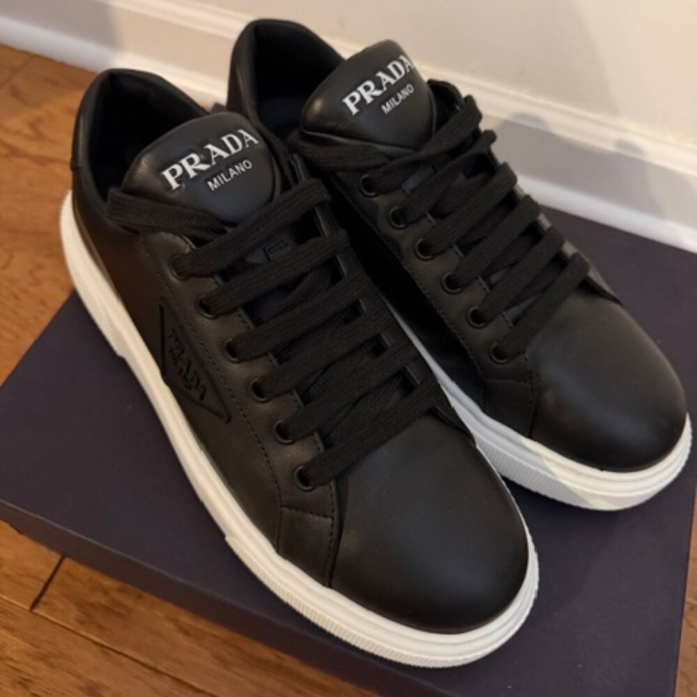 Size 38 Prada Shoes Worn 2x Only